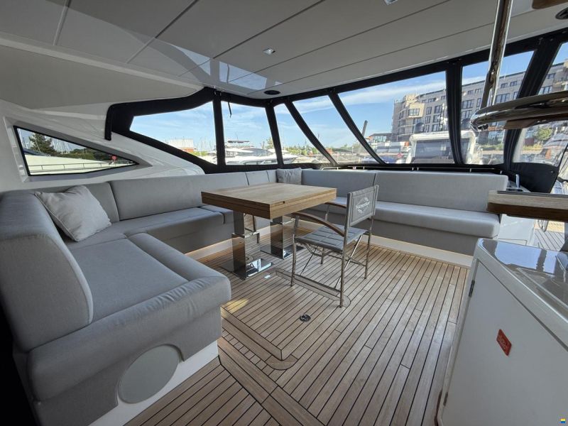 Sunseeker 74 Sport Yacht
