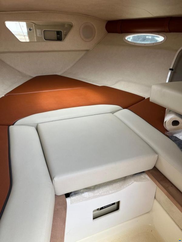 Sea Ray 240 Sse