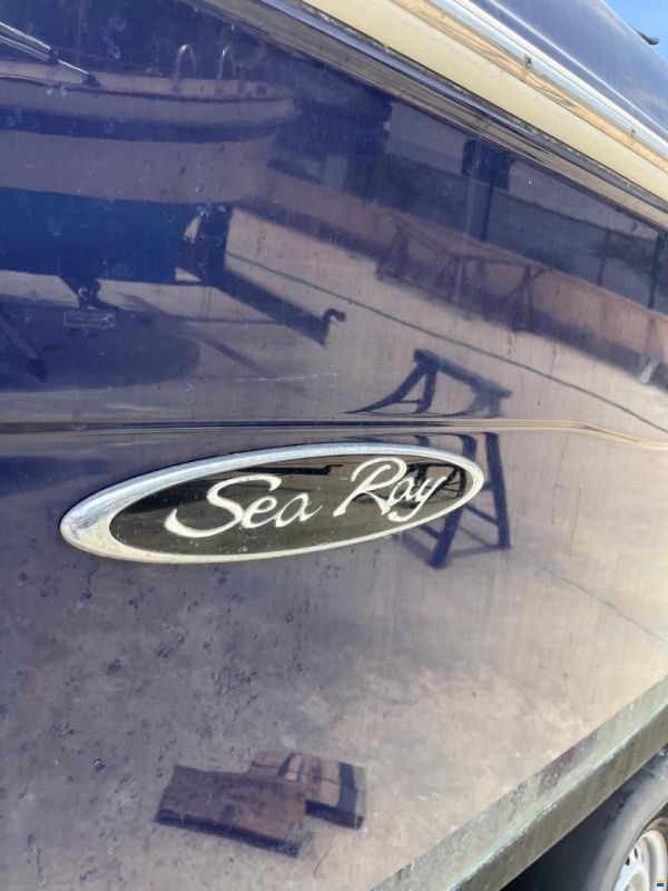 Sea Ray 240 Sse