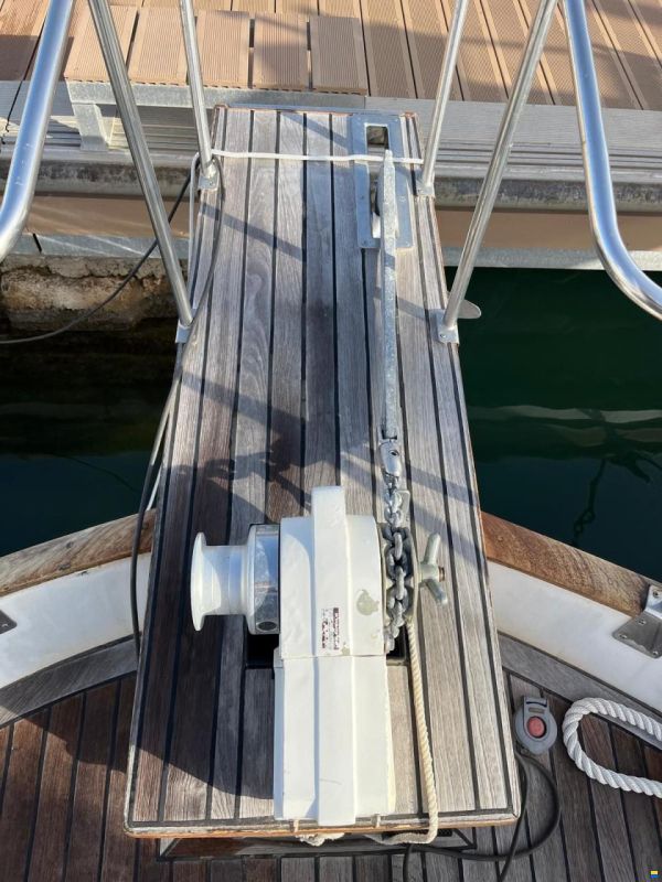 Majoni 45