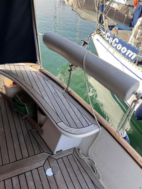 Majoni 45