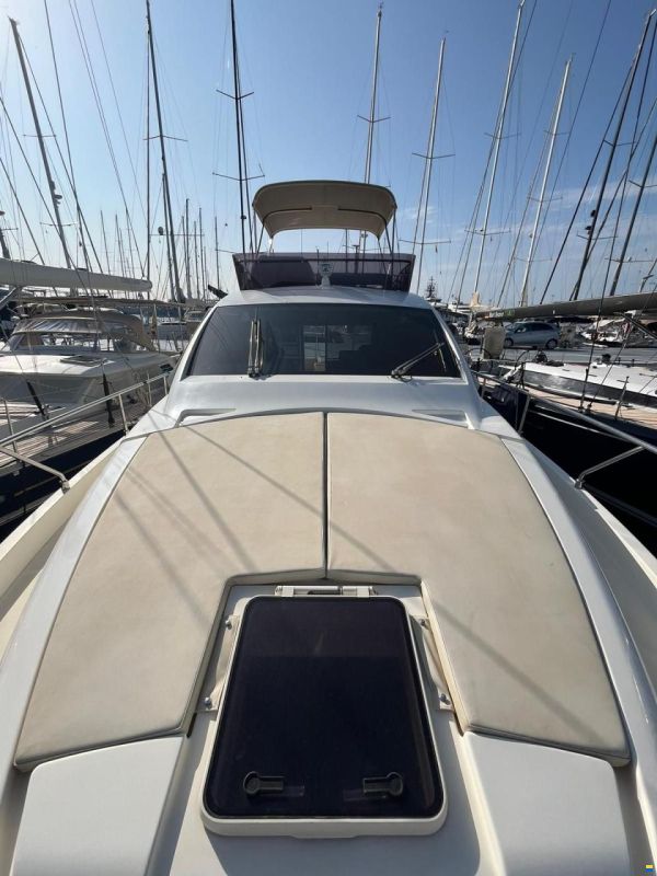 Ferretti 470
