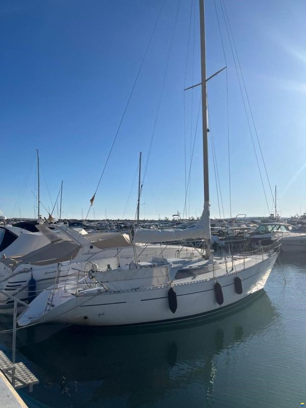West Wind 35