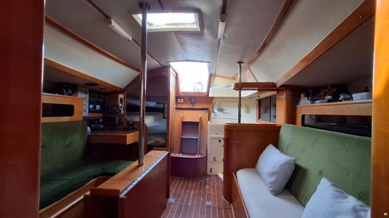 West Wind 35