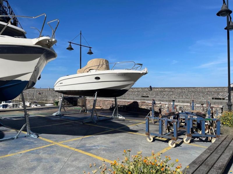 Sessa Key Largo 22