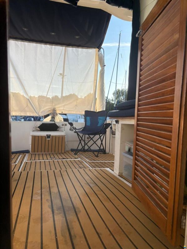 Astinor 700