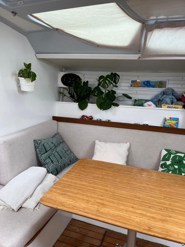 Beneteau Oceanis 430