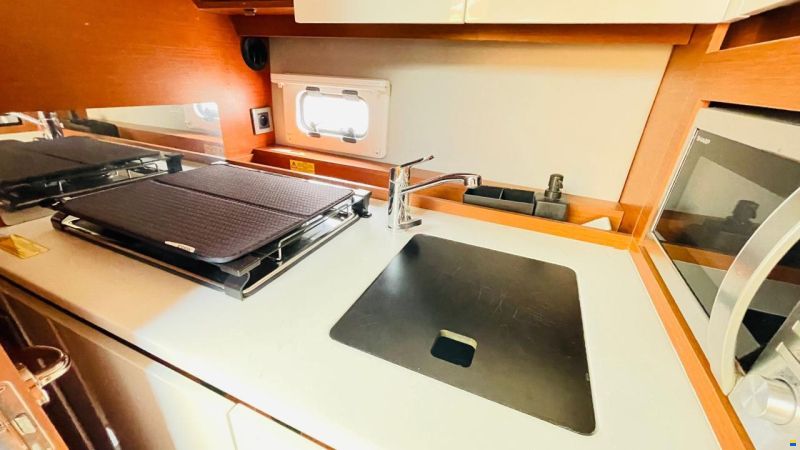 Jeanneau Leader 36