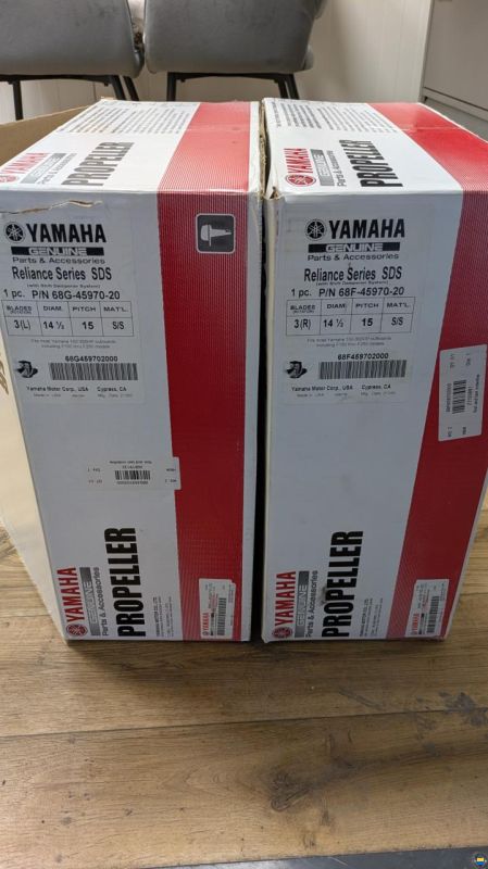 Yamaha 2 V4A Propeller