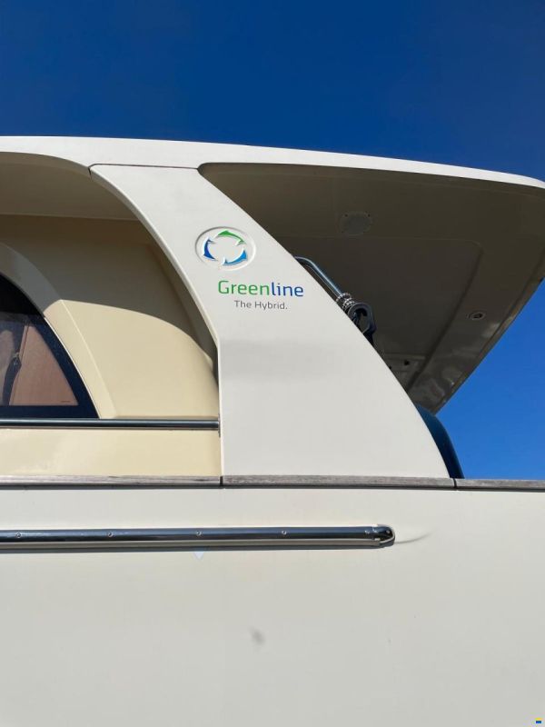 Greenline 33 Hybrid