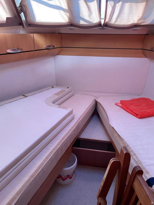 Greenline 33 Hybrid