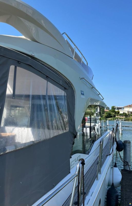 Bavaria E40 Fly