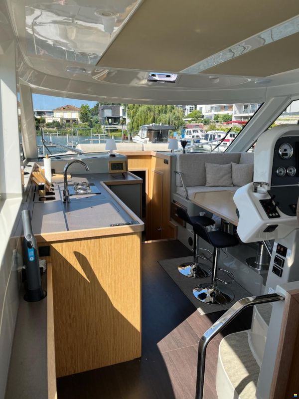 Bavaria E40 Fly