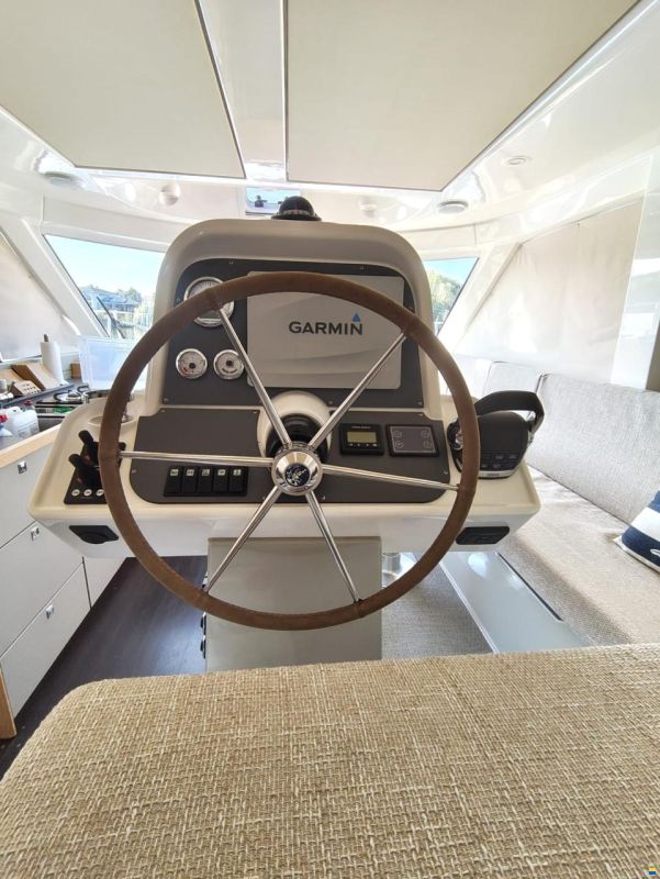 Bavaria E40 Fly