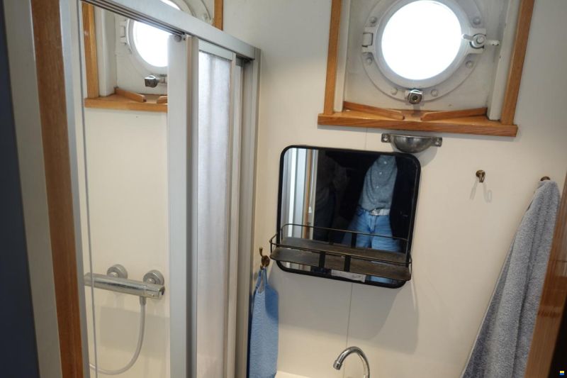 Motorschip Carolien (ex RHD 8)