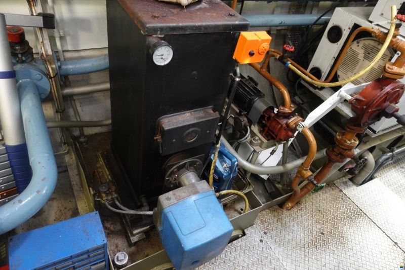 Motorschip Carolien (ex RHD 8)