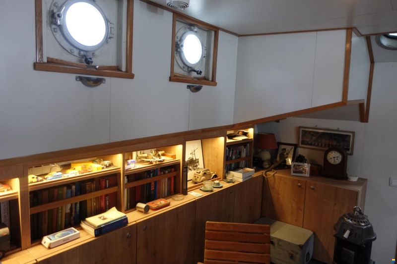 Motorschip Carolien (ex RHD 8)