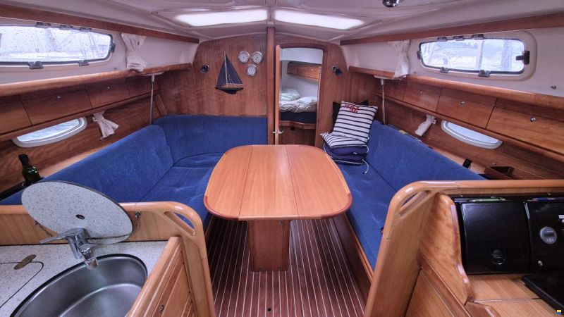 Bavaria 33 Cruiser