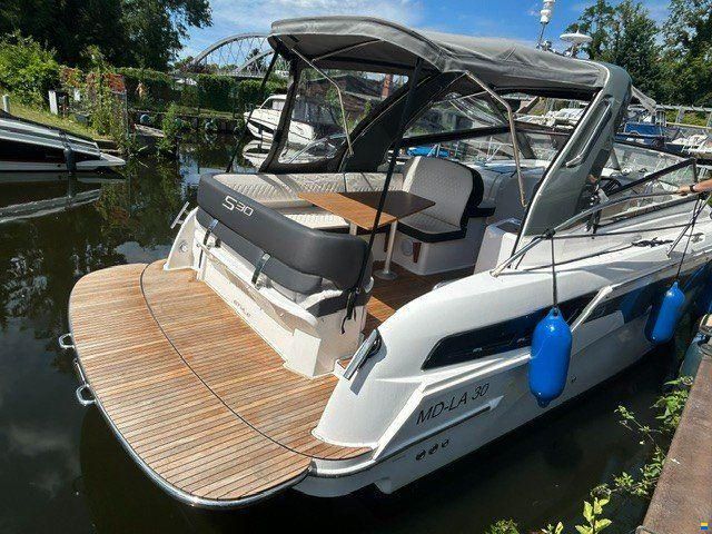 Bavaria S30