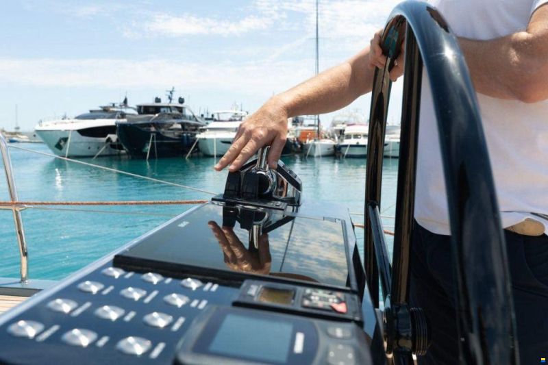 Y-Yachts Y8 - CHIGLIA FISSA