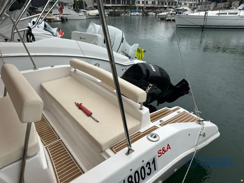 Easy Marine 600 Open