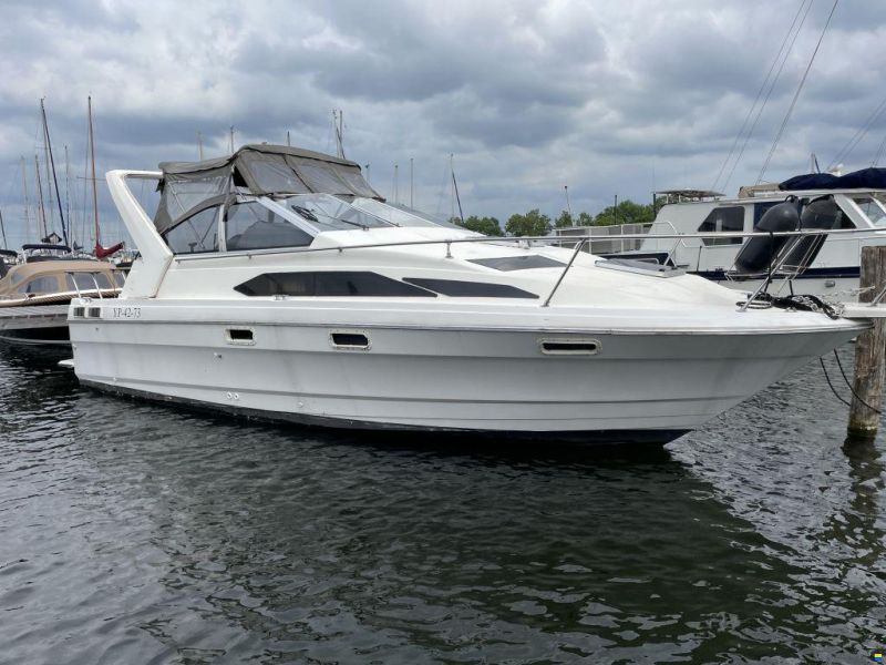Bayliner 2655 widebody