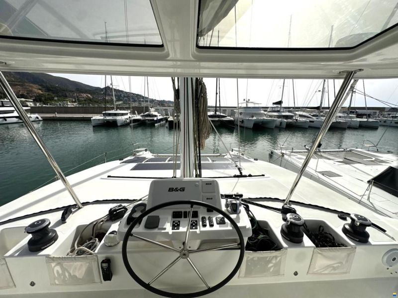 Lagoon 50