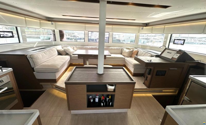 Lagoon 50