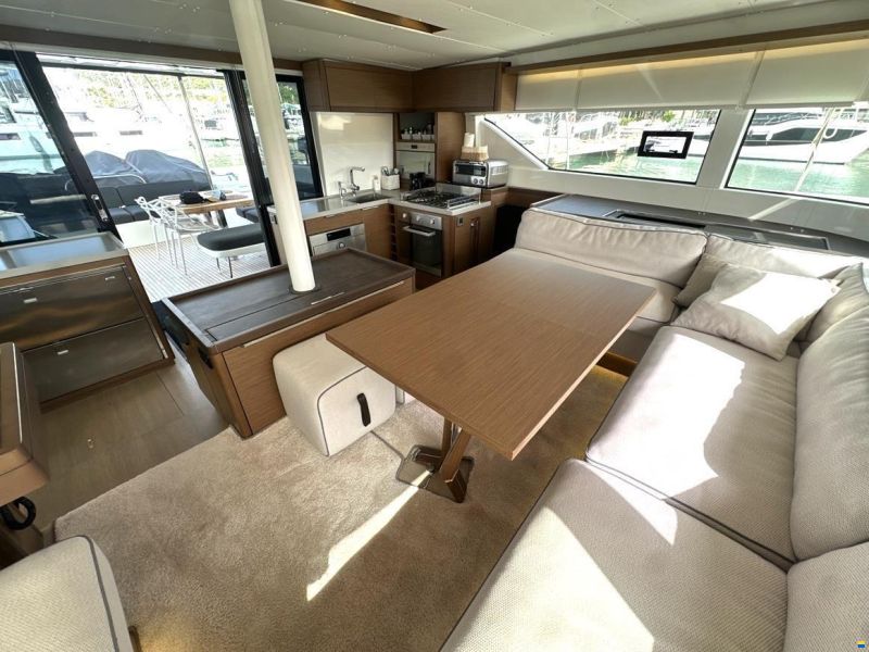 Lagoon 50