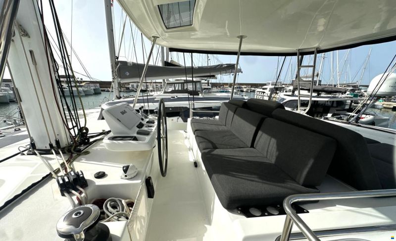 Lagoon 50