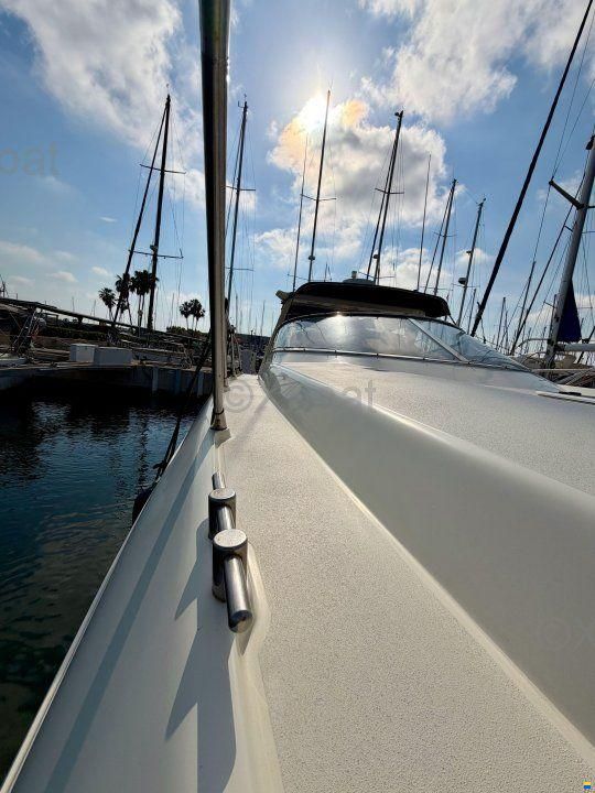 Sunseeker Mustique 42
