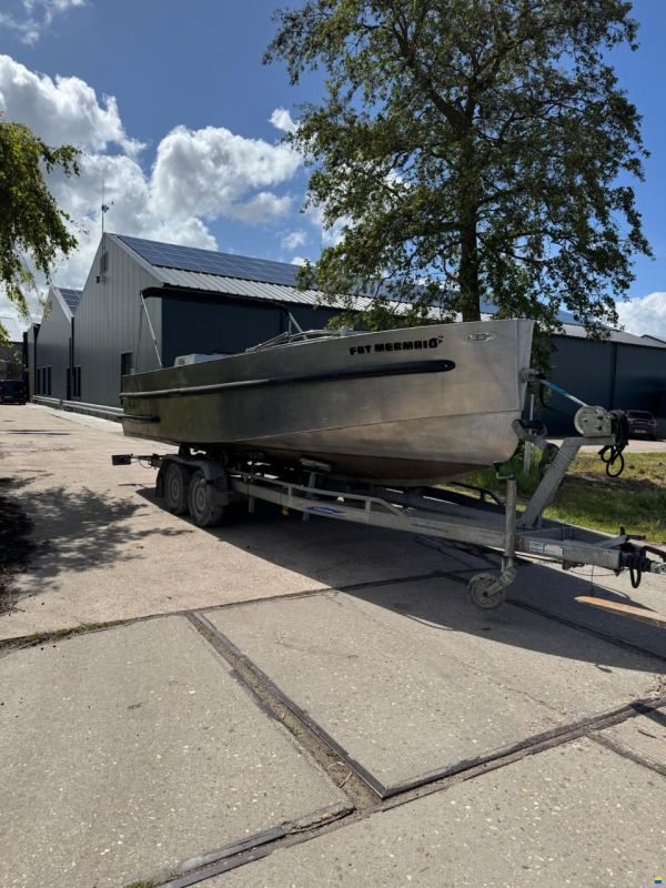 VanVossen 660 Tender