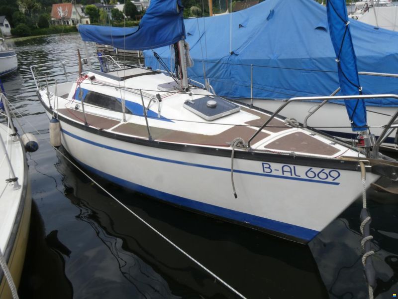 Bavaria 760