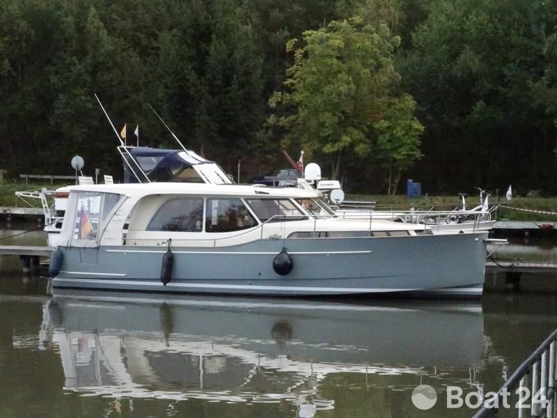Greenline 33
