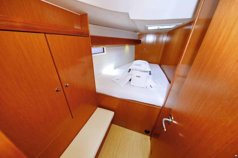 Bavaria CRUISER 45