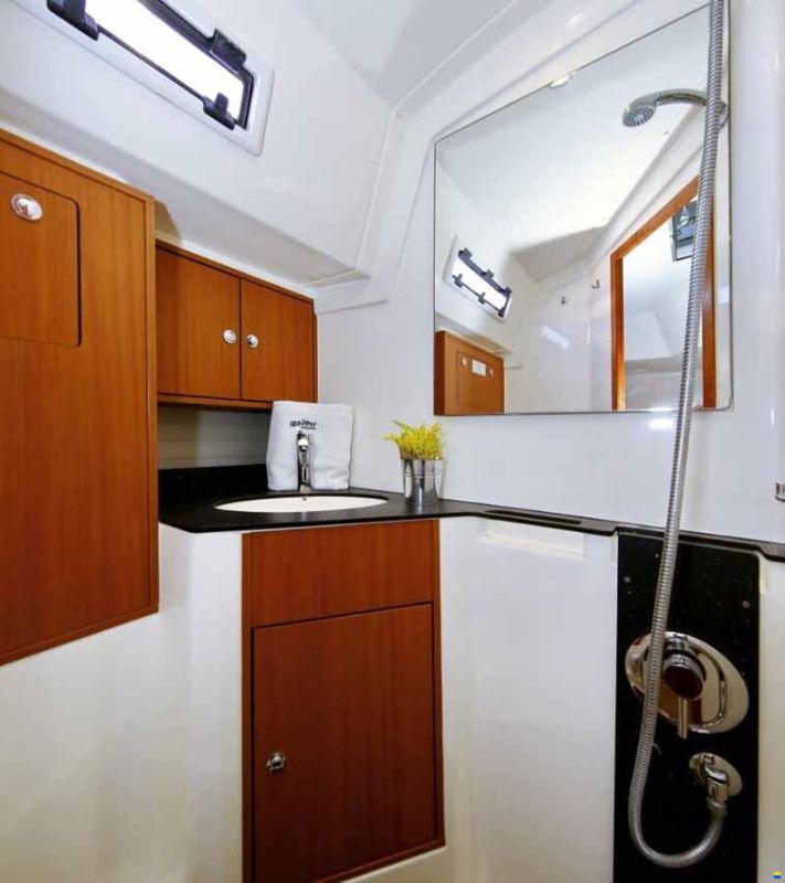 Bavaria CRUISER 45