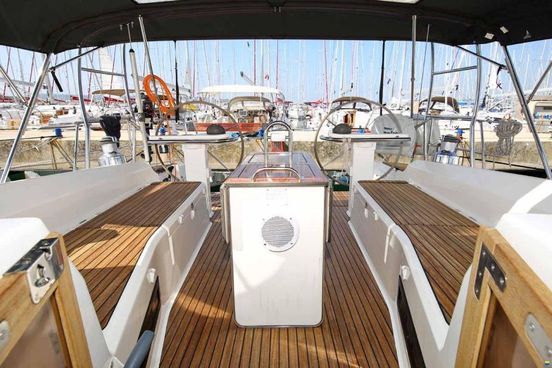 Bavaria CRUISER 45