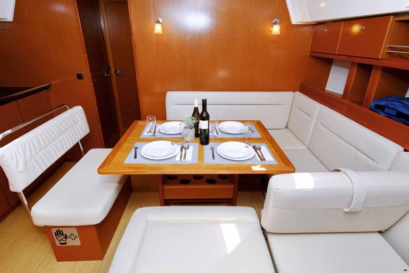 Bavaria CRUISER 45