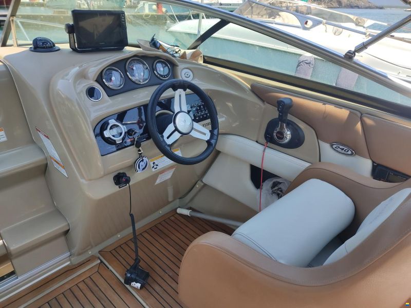 Sea Ray 240 SSE Limited