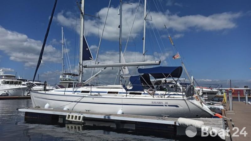 Bavaria 38