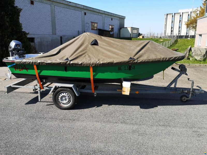 Dell Quay Clubman 13