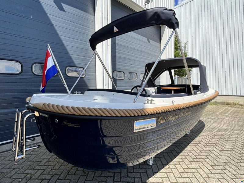 Oud Huijzer 575 Luxury