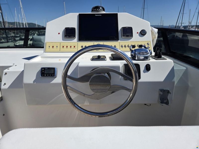 Sundeck 550