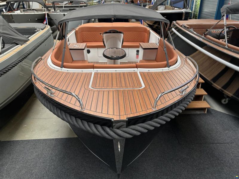 Maxima 720 Retro