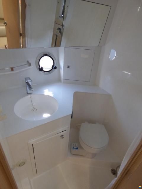 Galeon 325 HT