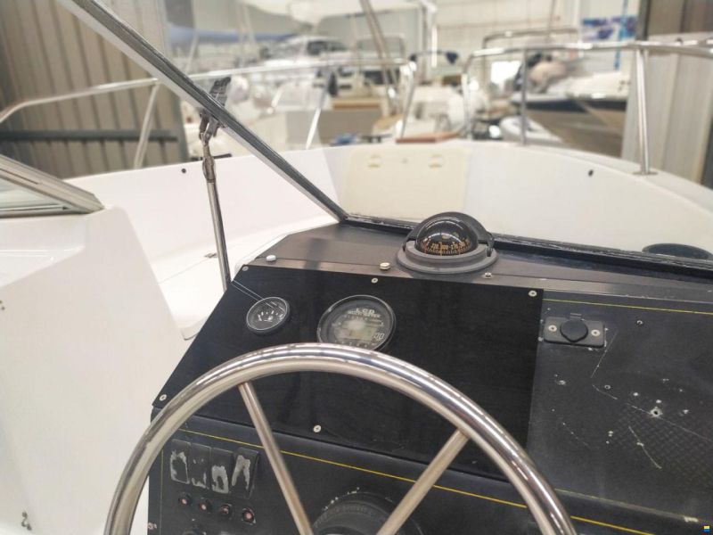 Bayliner Solo casco