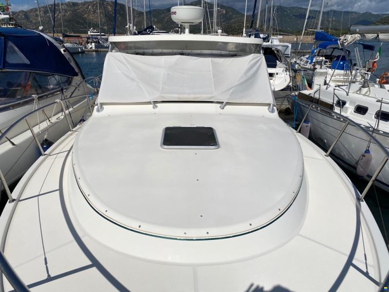Pursuit 3400 express