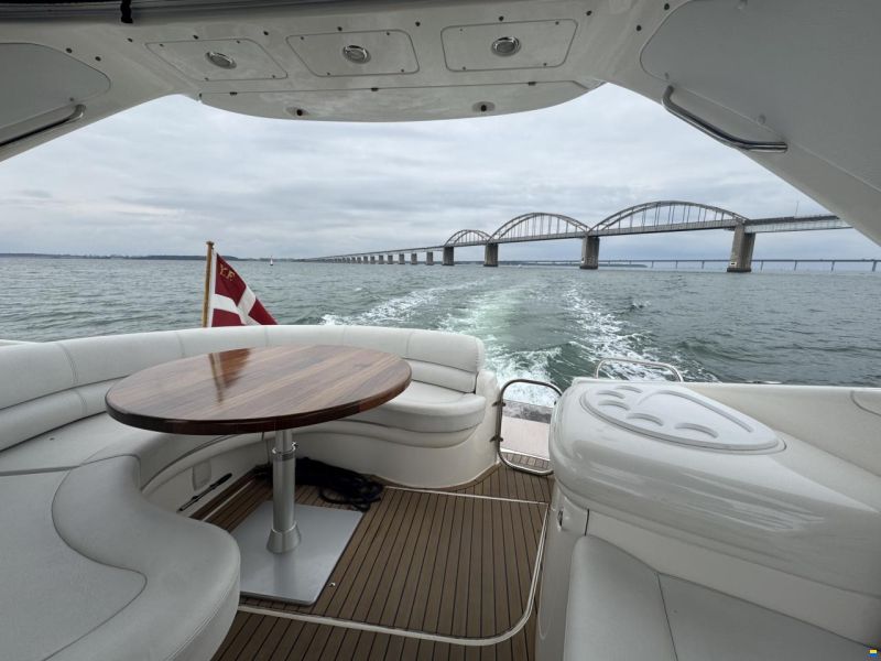 Sealine S37