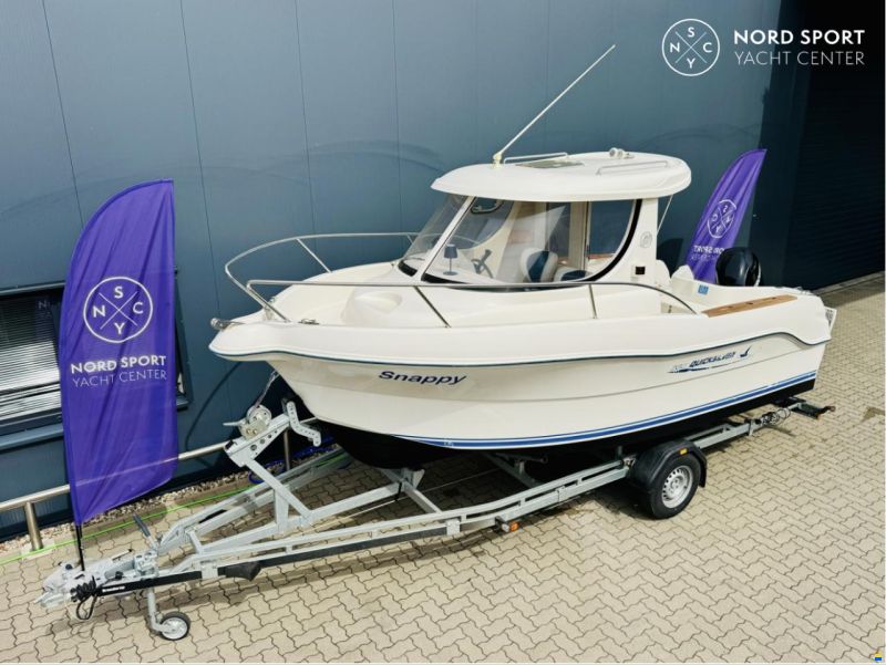 Quicksilver 580 Pilothouse