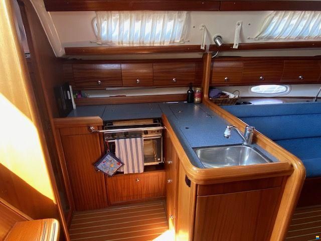 Bavaria 36 Cruiser 2 Cabins